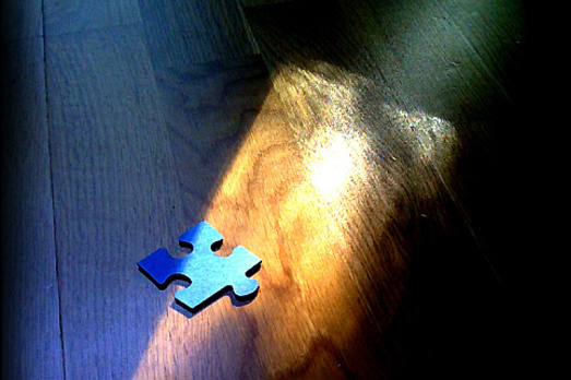 on puzzle pieces & courage {find me at (in)courage today!}